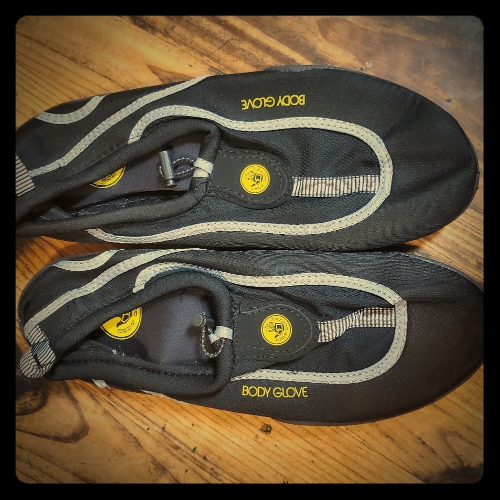 Water shoes